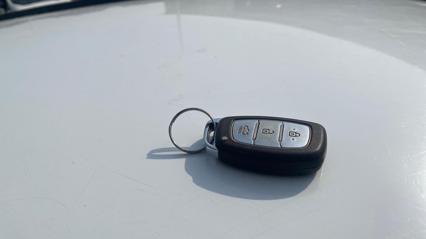 2014 Hyundai Grand i10 ASTA 1.1 CRDI, Diesel, Manual, 71,659 km, Key Close Up