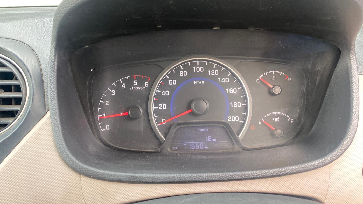 2014 Hyundai Grand i10 ASTA 1.1 CRDI, Diesel, Manual, 71,659 km, Odometer Image