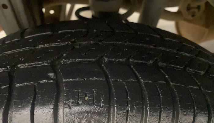 2016 Maruti Alto 800 LXI, Petrol, Manual, 50,183 km, Right Rear Tyre Tread
