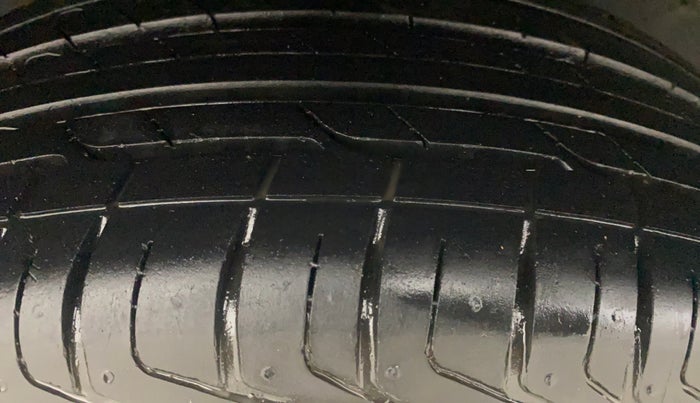 2023 Tata NEXON XM DIESEL, Diesel, Manual, 26,555 km, Right Rear Tyre Tread