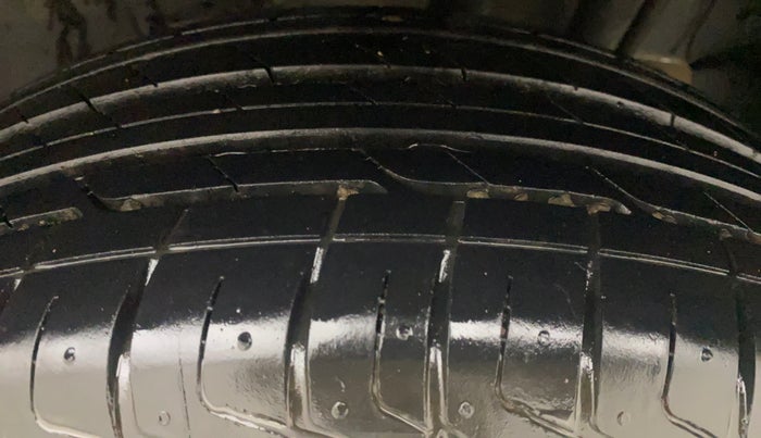 2023 Tata NEXON XM DIESEL, Diesel, Manual, 26,555 km, Left Rear Tyre Tread