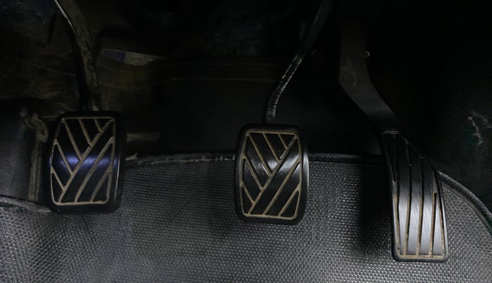 2017 Maruti S Cross ZETA 1.3, Diesel, Manual, 60,130 km, Pedals