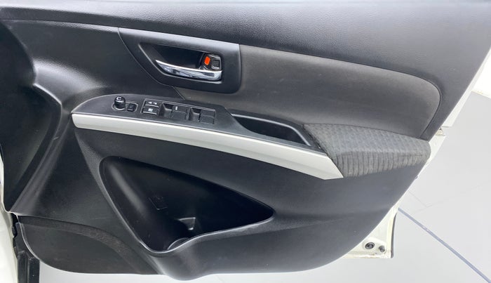 2017 Maruti S Cross ZETA 1.3, Diesel, Manual, 60,130 km, Driver Side Door Panels Control