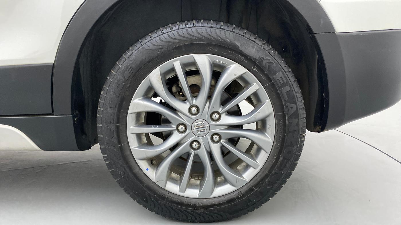 2017 Maruti S Cross ZETA 1.3, Diesel, Manual, 60,130 km, Left Rear Wheel