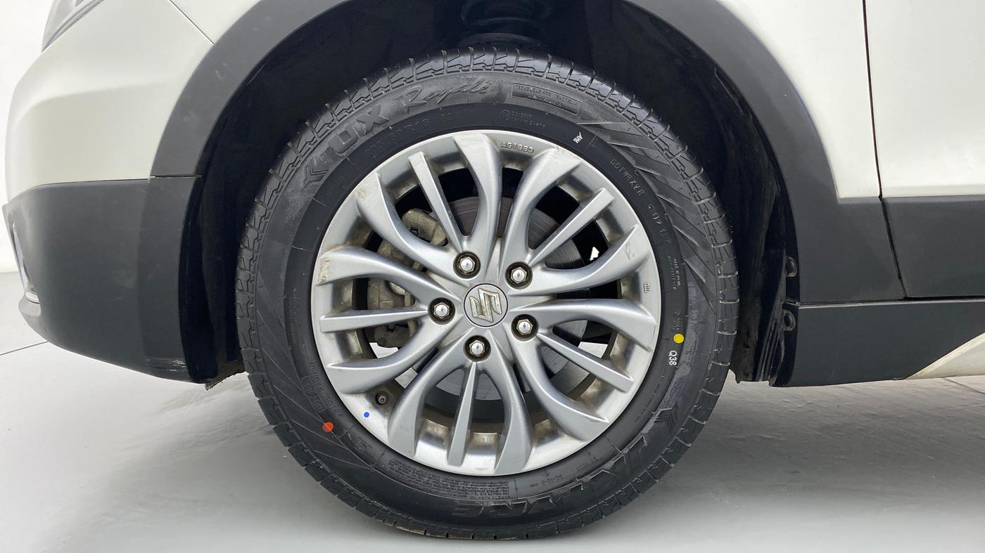 2017 Maruti S Cross ZETA 1.3, Diesel, Manual, 60,130 km, Left Front Wheel