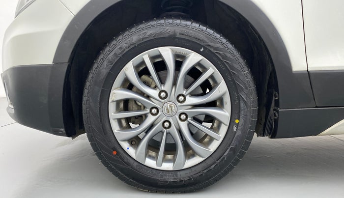 2017 Maruti S Cross ZETA 1.3, Diesel, Manual, 60,130 km, Left Front Wheel