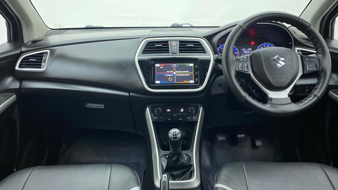 2017 Maruti S Cross ZETA 1.3, Diesel, Manual, 60,130 km, Dashboard