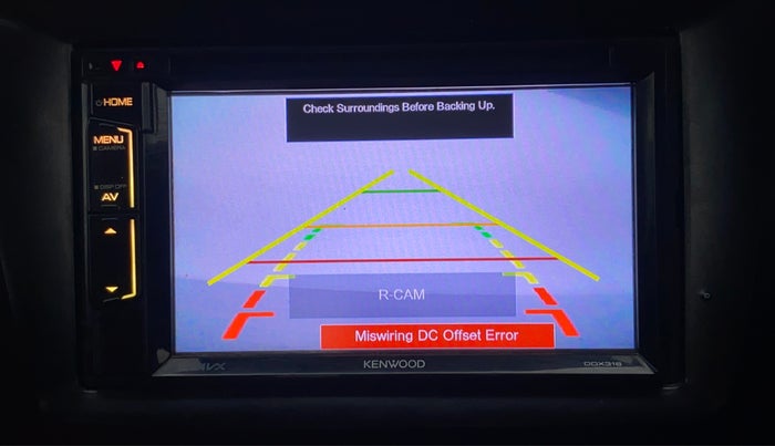 2018 Mahindra TUV300 T4+, Diesel, Manual, 43,078 km, Parking Camera