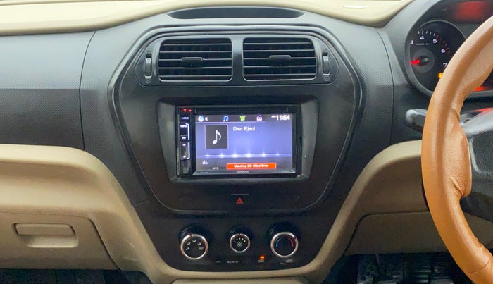 2018 Mahindra TUV300 T4+, Diesel, Manual, 43,078 km, Air Conditioner