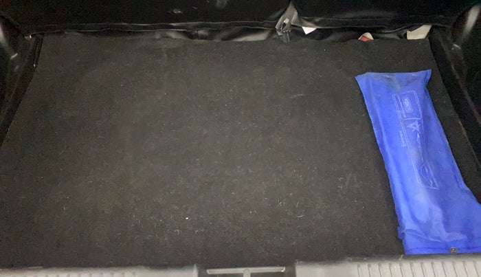 2019 Maruti Swift ZXI PLUS AMT, Petrol, Automatic, 33,840 km, Boot Inside