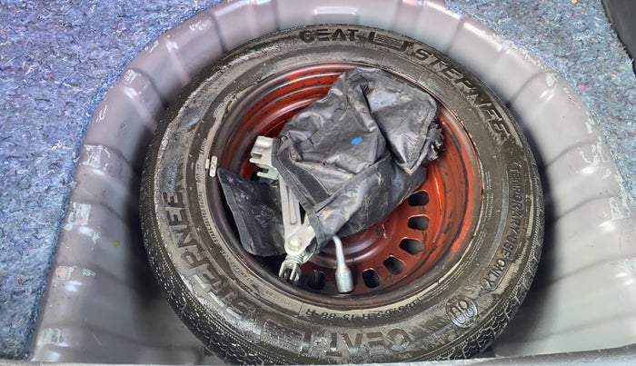 2021 Nissan MAGNITE XV MT, Petrol, Manual, 40,552 km, Spare Tyre