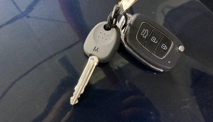 2023 Hyundai GRAND I10 NIOS MAGNA 1.2 KAPPA VTVT, Petrol, Manual, 12,137 km, Key Close Up