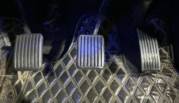 2023 Hyundai GRAND I10 NIOS MAGNA 1.2 KAPPA VTVT, Petrol, Manual, 12,137 km, Pedals