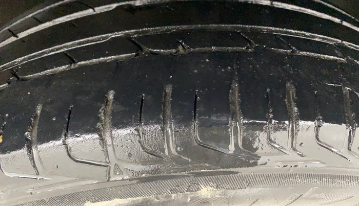 2020 Tata NEXON XM SUNROOF PETROL, Petrol, Manual, 38,775 km, Left Rear Tyre Tread