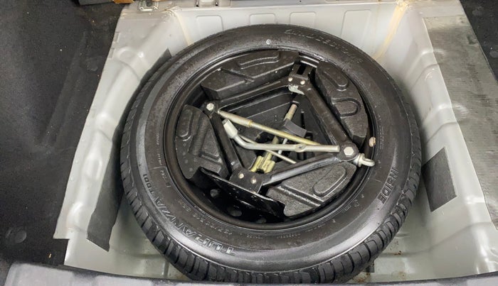 2020 Tata NEXON XM SUNROOF PETROL, Petrol, Manual, 38,775 km, Spare Tyre