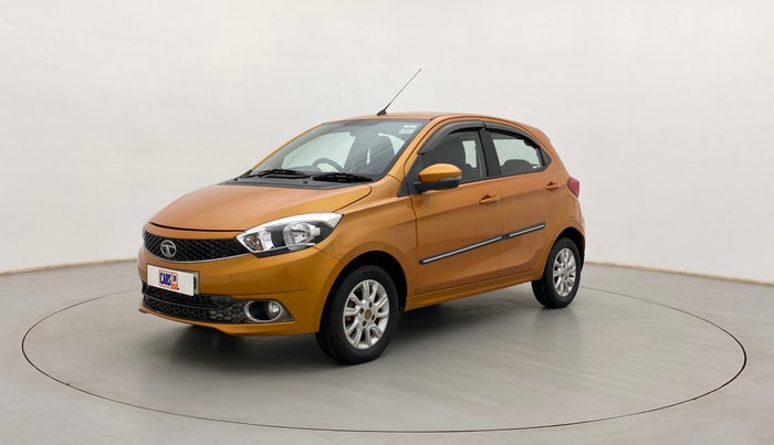 2017 Tata Tiago XZA PETROL, Petrol, Automatic, 28,739 km, Left Front Diagonal