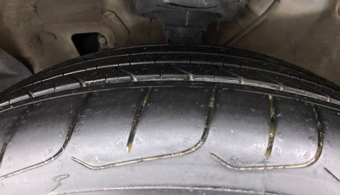 2019 Hyundai Creta SX (O) EXECUTIVE 1.6 PETROL, Petrol, Manual, 55,533 km, Left Front Tyre Tread