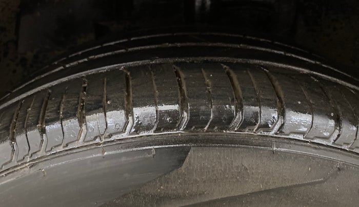 2020 Tata NEXON XZ PLUS PETROL, Petrol, Manual, 60,906 km, Left Front Tyre Tread