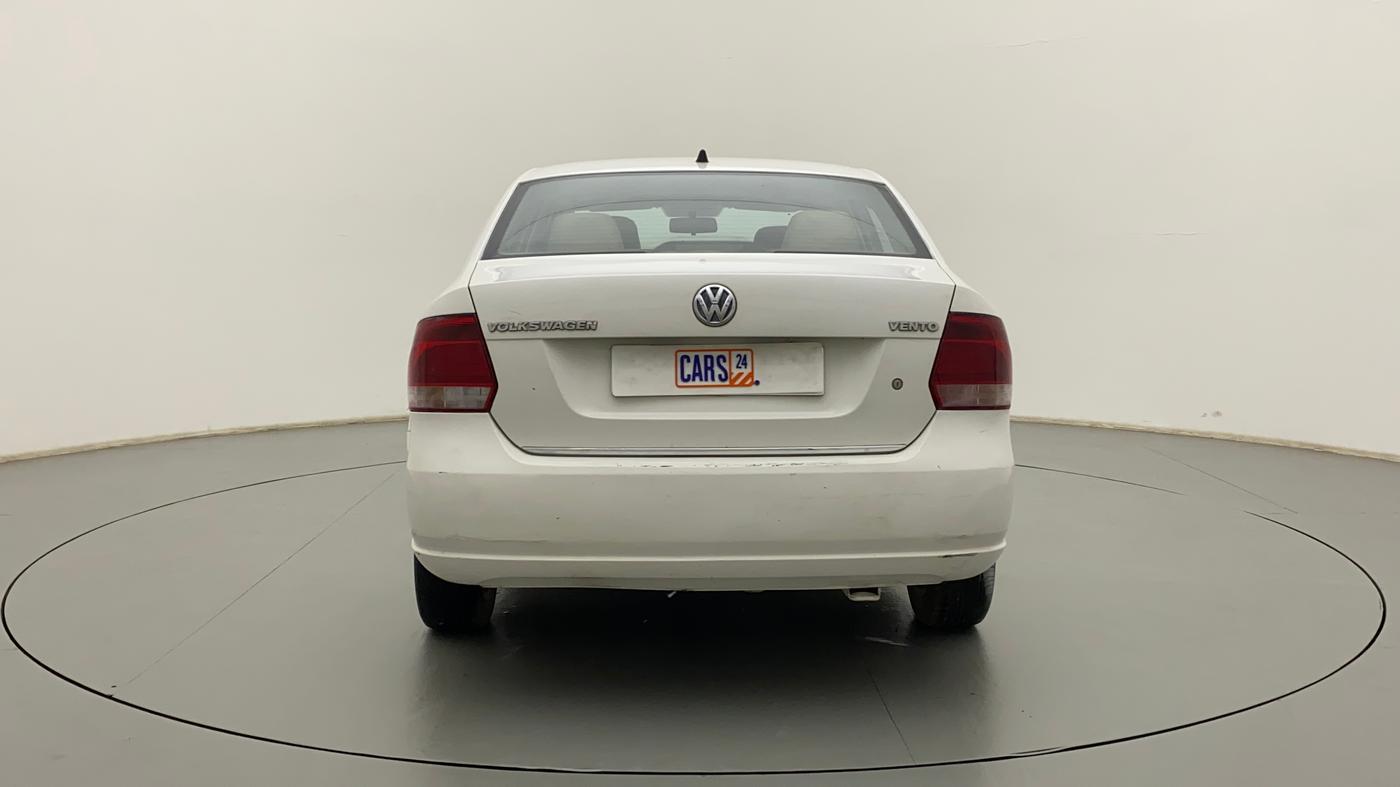 2011 Volkswagen Vento COMFORTLINE 1.6, Petrol, Manual, 63,903 km, Back/Rear