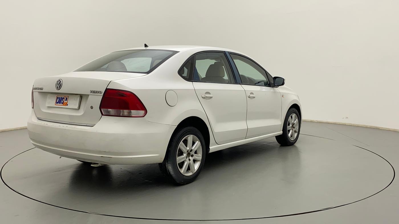 2011 Volkswagen Vento COMFORTLINE 1.6, Petrol, Manual, 63,903 km, Right Back Diagonal