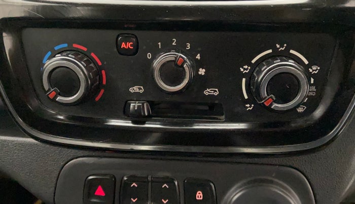 2016 Renault Kwid RXT 1.0, Petrol, Manual, 65,200 km, Dashboard - Air Re-circulation knob is not working