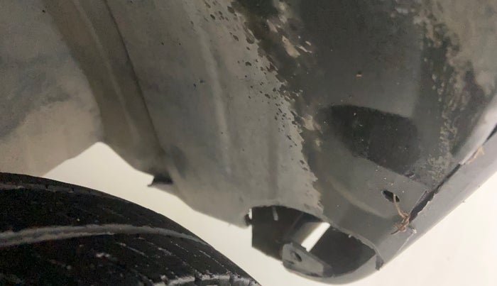 2016 Renault Kwid RXT 1.0, Petrol, Manual, 65,200 km, Right fender - Lining loose