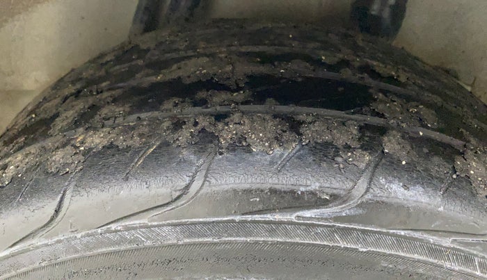 2010 Honda City 1.5L I-VTEC S MT, Petrol, Manual, 71,739 km, Left Rear Tyre Tread