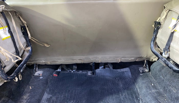 2018 Mahindra TUV300 T6 PLUS, Diesel, Manual, 57,016 km, Boot Inside