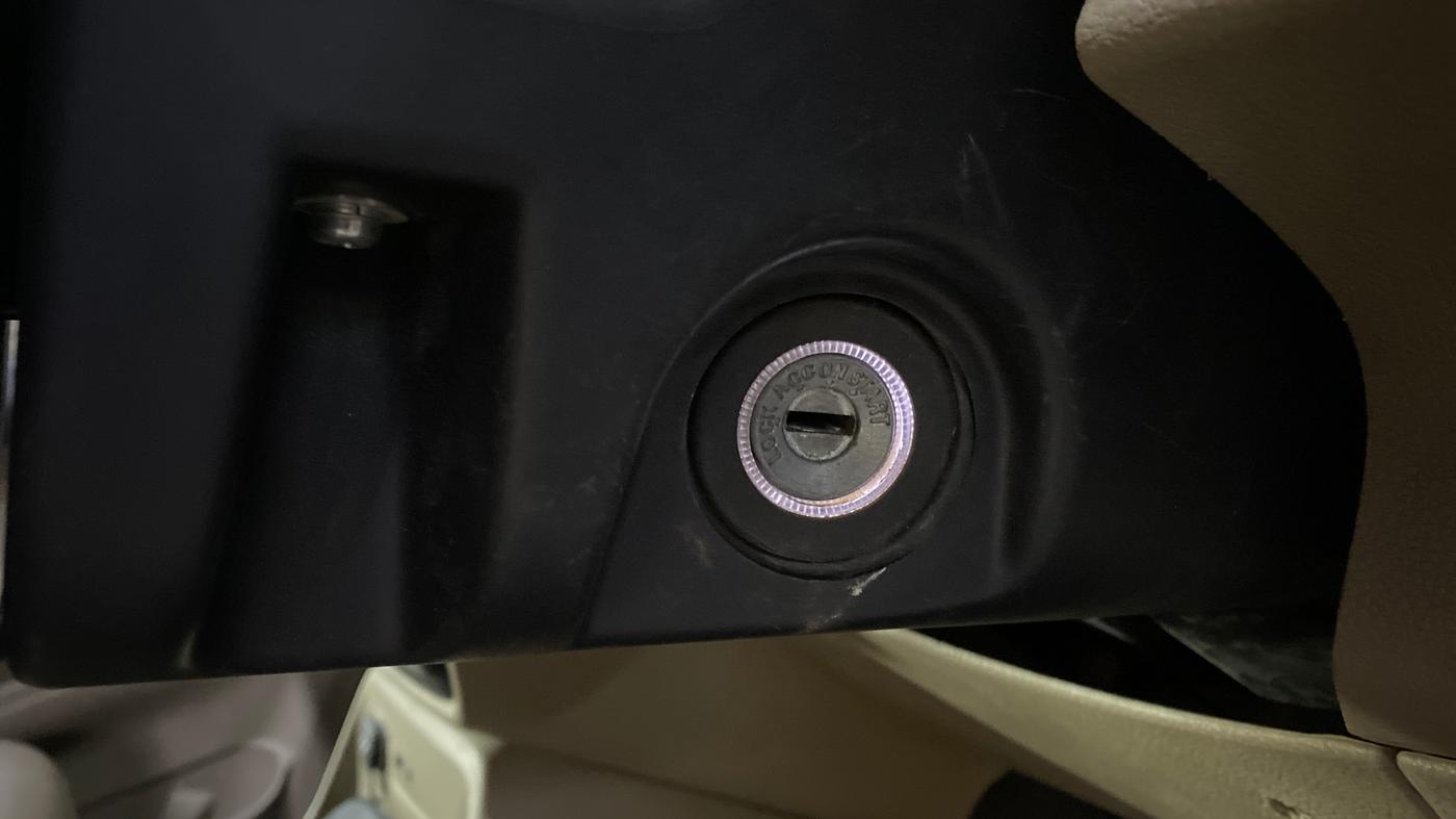 2018 Mahindra TUV300 T6 PLUS, Diesel, Manual, 57,016 km, Keyless Start/ Stop Button