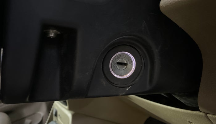 2018 Mahindra TUV300 T6 PLUS, Diesel, Manual, 57,016 km, Keyless Start/ Stop Button