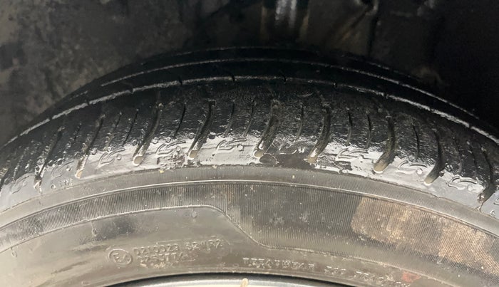 2021 Tata ALTROZ XZ PETROL, Petrol, Manual, 37,444 km, Left Front Tyre Tread