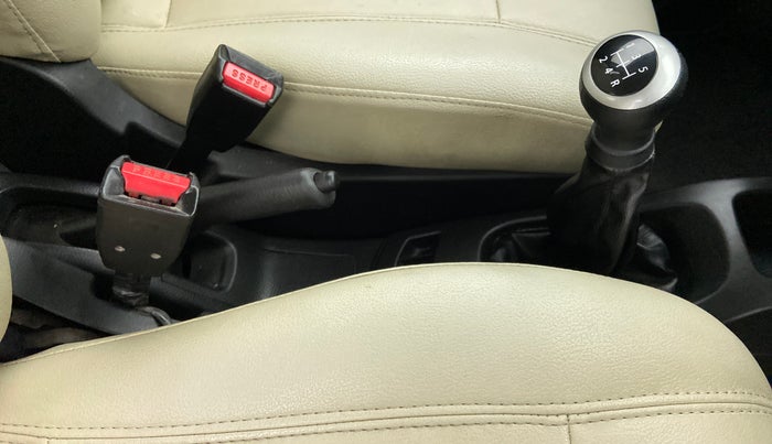 2013 Maruti Wagon R 1.0 LXI CNG, CNG, Manual, 1,10,032 km, Gear Lever