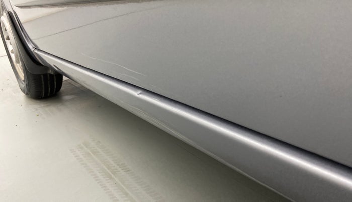 2013 Maruti Wagon R 1.0 LXI CNG, CNG, Manual, 1,10,032 km, Left running board - Slightly dented