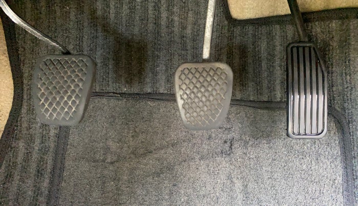 2013 Honda Amaze 1.2L I-VTEC VX, Petrol, Manual, 1,13,051 km, Pedals