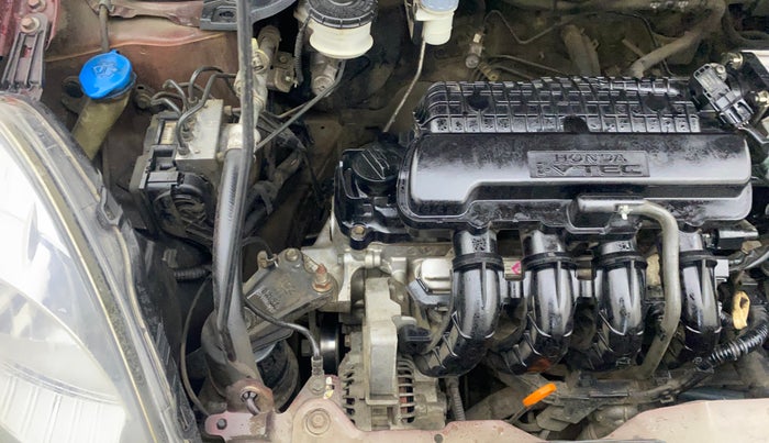 2013 Honda Amaze 1.2L I-VTEC VX, Petrol, Manual, 1,13,051 km, Engine View - Right