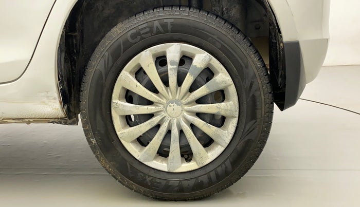 2016 Maruti Swift VXI, Petrol, Manual, 35,102 km, Left Rear Wheel