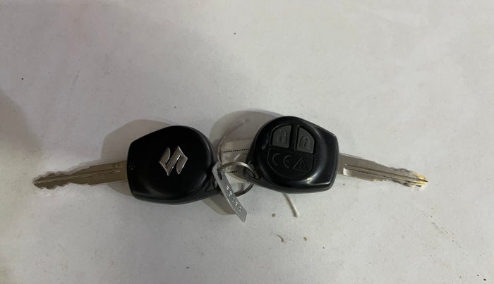 2023 Maruti Swift VXI, Petrol, Manual, 36,122 km, Key Close Up