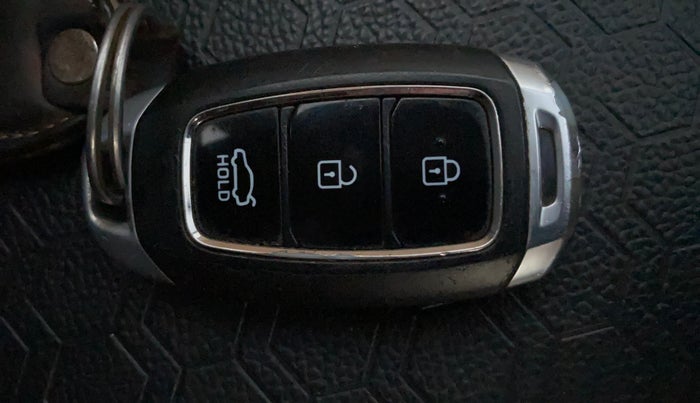 2021 Hyundai Verna SX 1.5 VTVT IVT, Petrol, Automatic, 52,740 km, Key Close Up