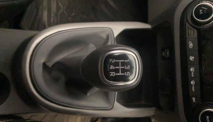 2021 Hyundai GRAND I10 NIOS SPORTZ 1.2 KAPPA VTVT CNG, CNG, Manual, 67,634 km, Gear Lever