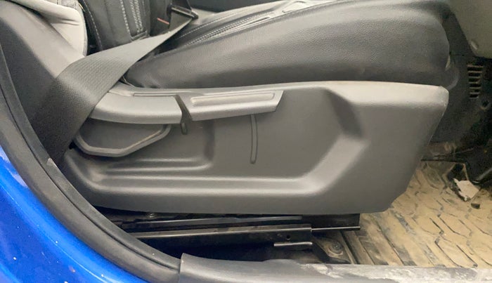 2021 Hyundai GRAND I10 NIOS SPORTZ 1.2 KAPPA VTVT CNG, CNG, Manual, 67,634 km, Driver Side Adjustment Panel