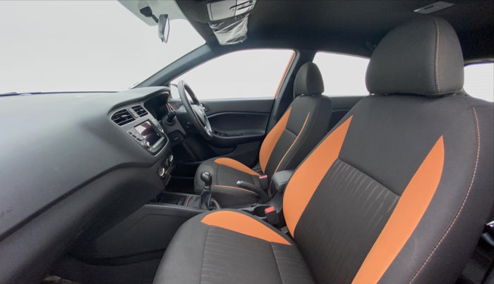 2019 Hyundai Elite i20 1.2 SPORTZ PLUS DUAL TONE VTVT, Petrol, Manual, 10,203 km, Right Side Front Door Cabin