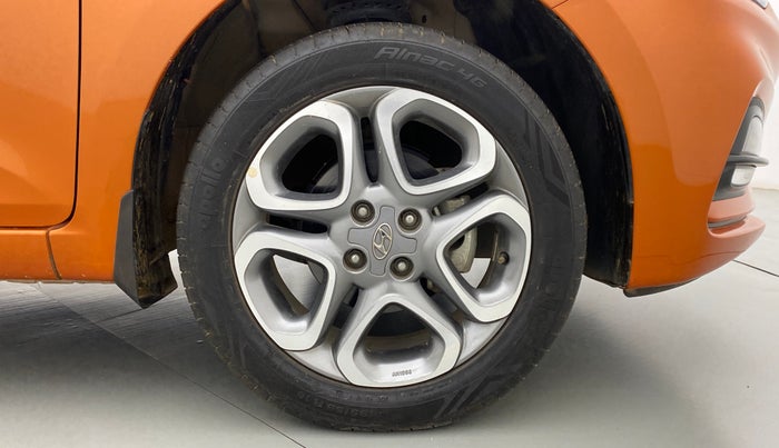2019 Hyundai Elite i20 1.2 SPORTZ PLUS DUAL TONE VTVT, Petrol, Manual, 10,203 km, Right Front Wheel