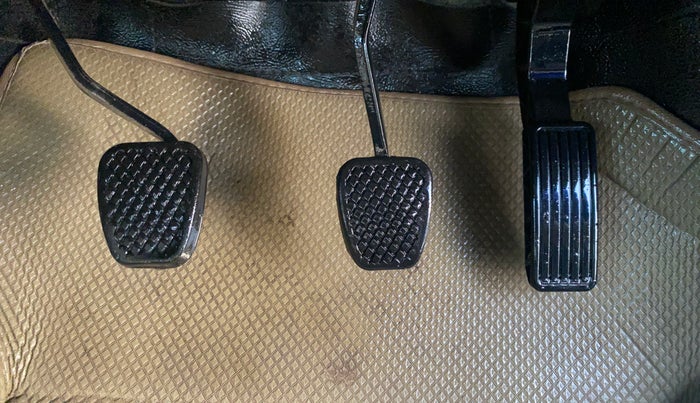 2022 Honda City 1.5L I-VTEC V MT 5TH GEN, Petrol, Manual, 1,35,185 km, Pedals