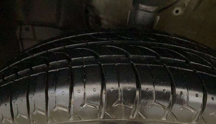 2020 Maruti New Wagon-R LXI 1.0, Petrol, Manual, 42,681 km, Left Front Tyre Tread
