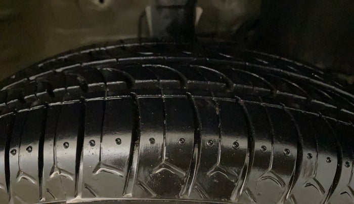 2020 Maruti New Wagon-R LXI 1.0, Petrol, Manual, 42,681 km, Right Front Tyre Tread