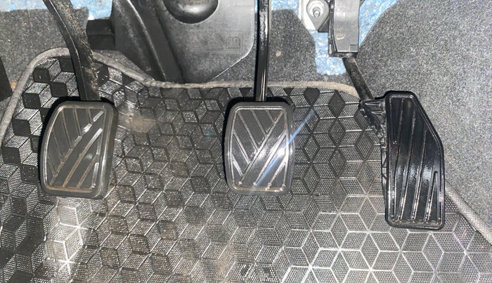 2022 Maruti Baleno ALPHA PETROL 1.2, Petrol, Manual, 23,883 km, Pedals