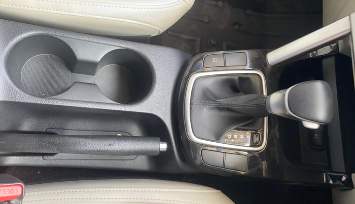 2022 KIA SELTOS HTX IVT 1.5 PETROL, Petrol, Automatic, 31,509 km, Gear Lever