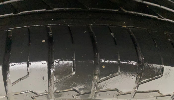 2022 KIA SELTOS HTX IVT 1.5 PETROL, Petrol, Automatic, 31,509 km, Left Rear Tyre Tread