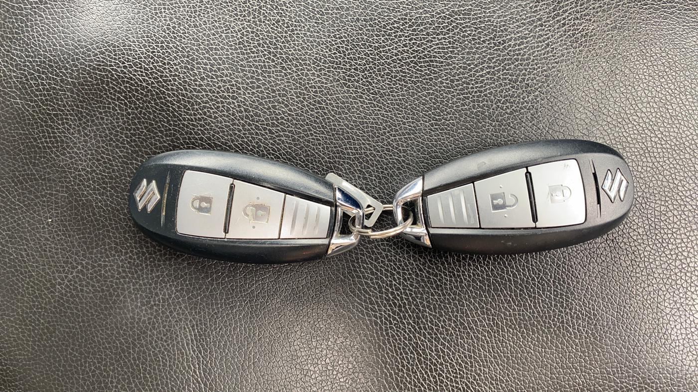 2016 Maruti S Cross ALPHA 1.6, Diesel, Manual, 79,778 km, Key Close Up