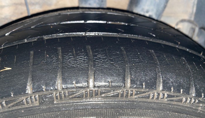 2019 Hyundai Xcent S 1.2, Petrol, Manual, 62,951 km, Left Rear Tyre Tread